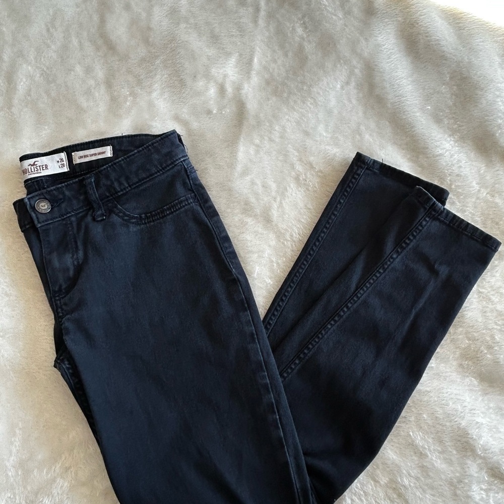 Hollister Women's Low Rise Super Skinny Black Jeans Size 3S - Picture 5 of 5